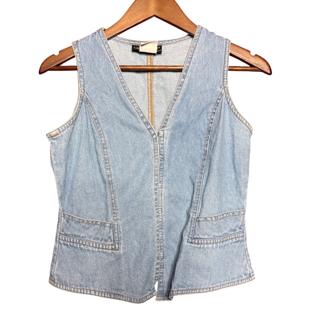 Vintage Metrostyle Women 4 Light Wash Denim Vest V-Neck Jean Top 90s Y2K Blue - Picture 1 of 9
